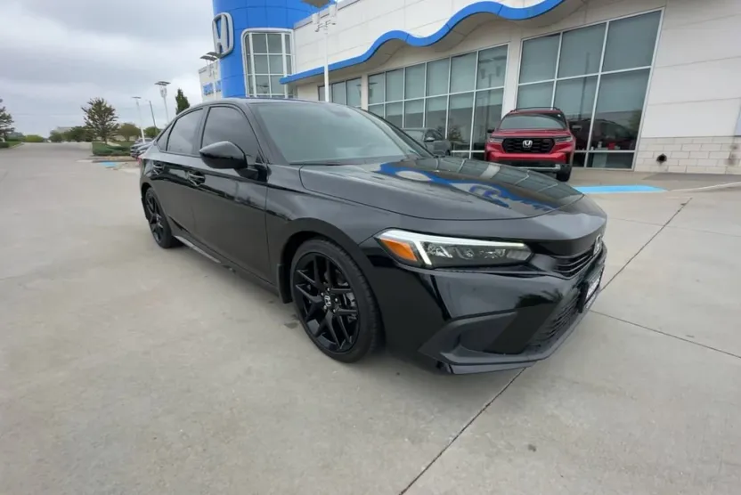 2024 Honda Civic Sport photo 1