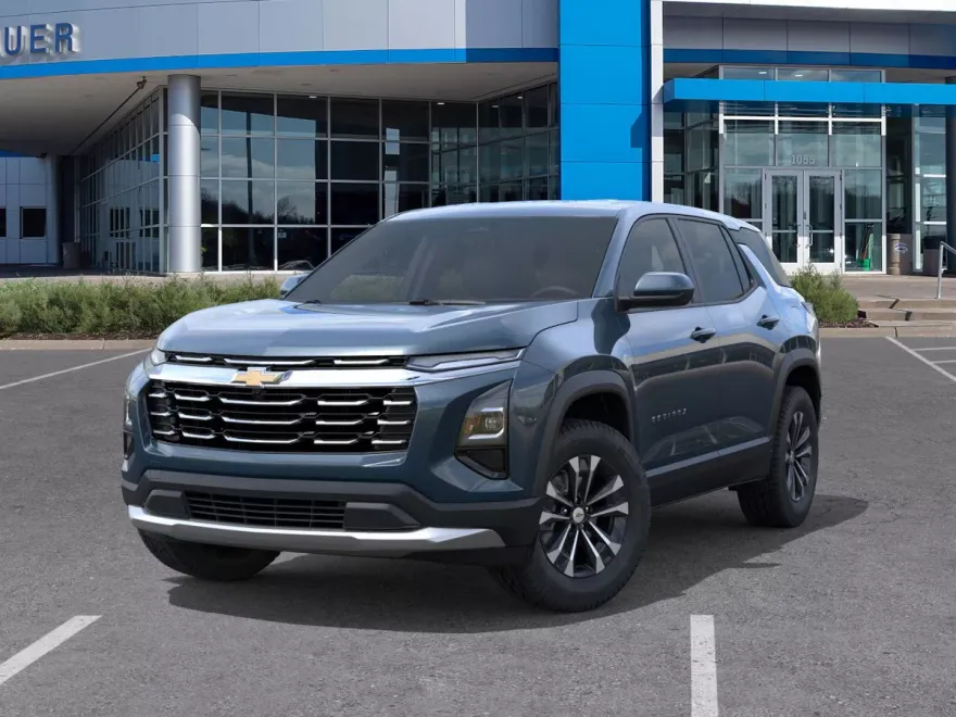 2026 Chevrolet Equinox LT photo 1