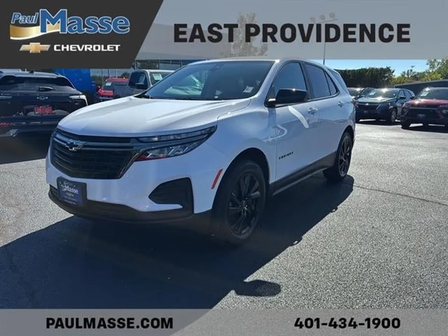 2023 Chevrolet Equinox LS photo 1