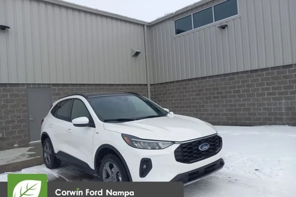 2025 Ford Escape ST-Line Select photo 1