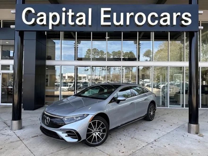 2024 Mercedes Benz EQS-Class Sedan photo 1