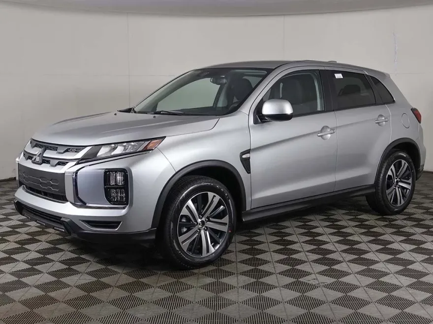 2025 Mitsubishi Outlander Sport ES photo 1