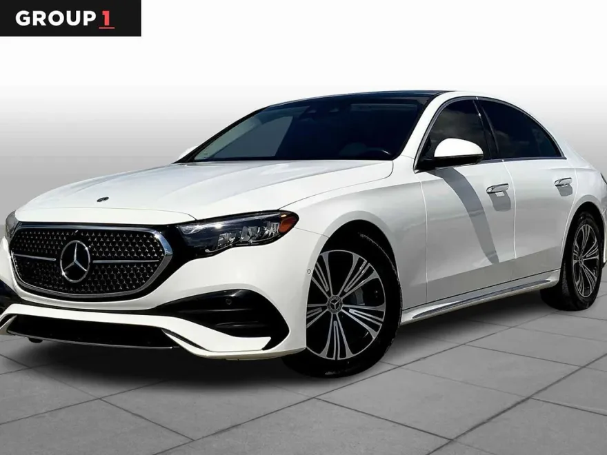 2024 Mercedes Benz E 350 4MATIC Sedan photo 1