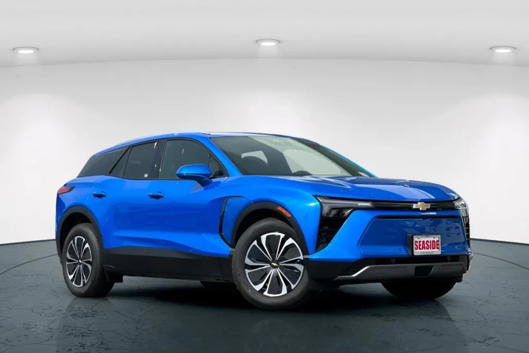 2025 Chevrolet Blazer EV photo 1