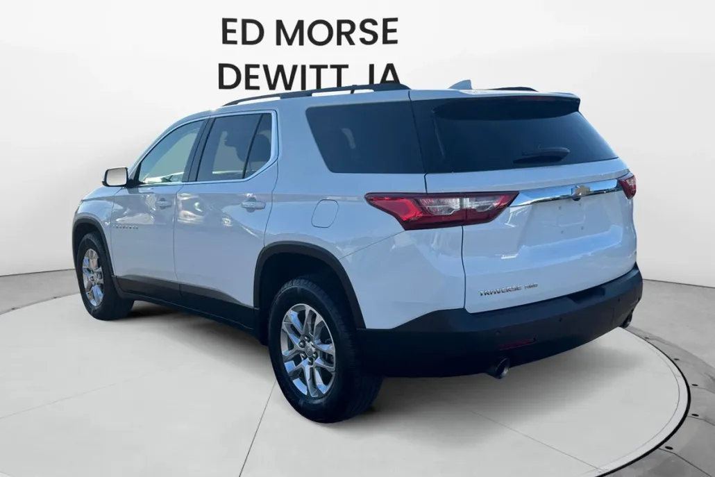 2021 Chevrolet Traverse Cloth photo 1
