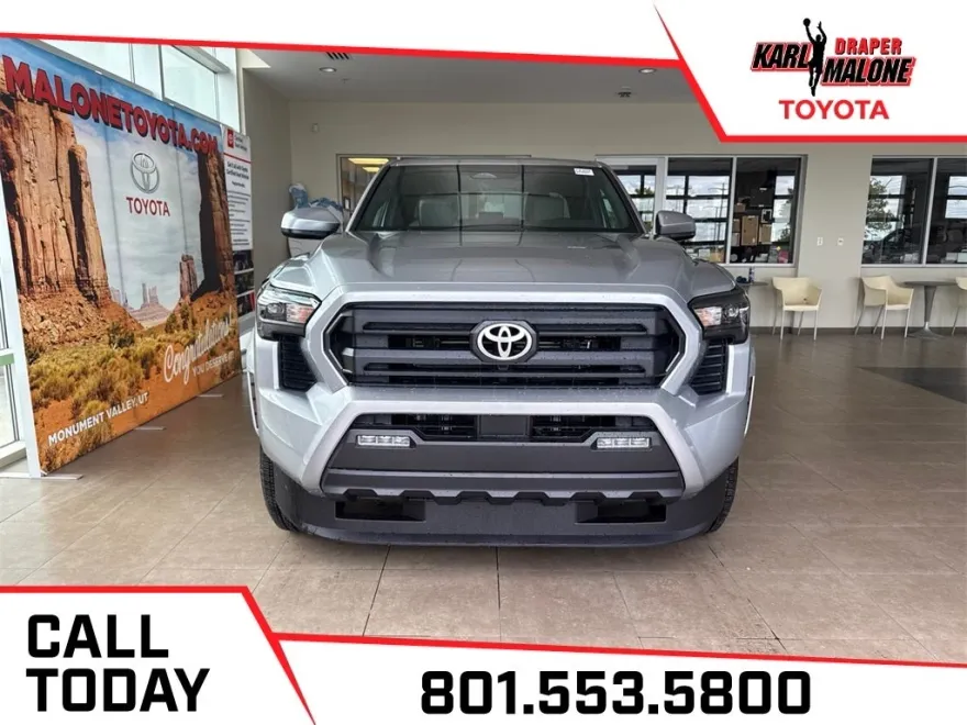 2025 Toyota Tacoma SR5 photo 1