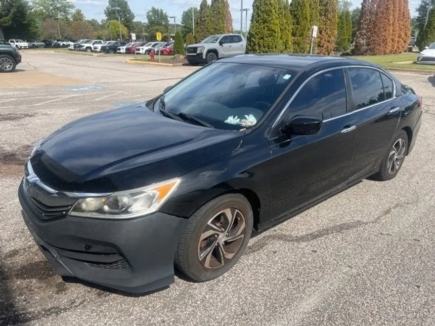2017 Honda Accord LX photo 1