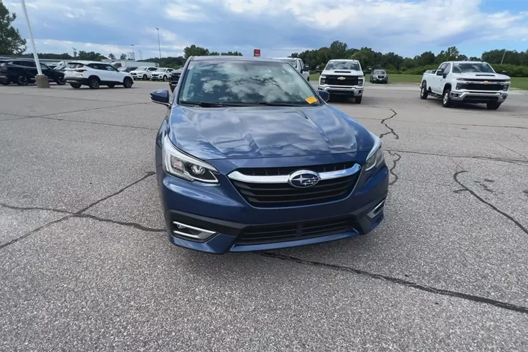 2022 Subaru Legacy Limited photo 1