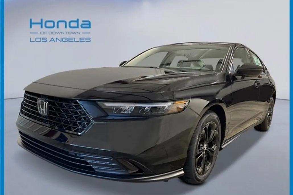 2025 Honda Accord SE photo 1