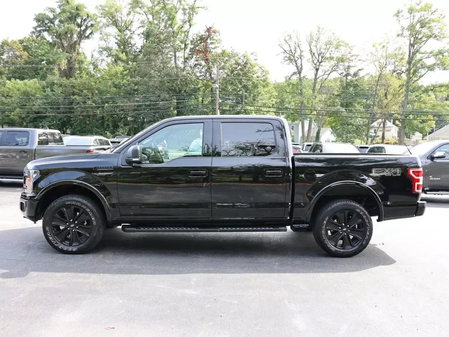 2020 Ford F-150 XLT photo 1