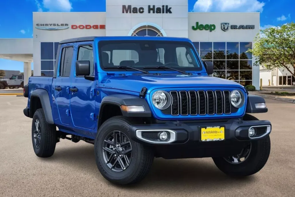 2025 Jeep Gladiator Sport S photo 1