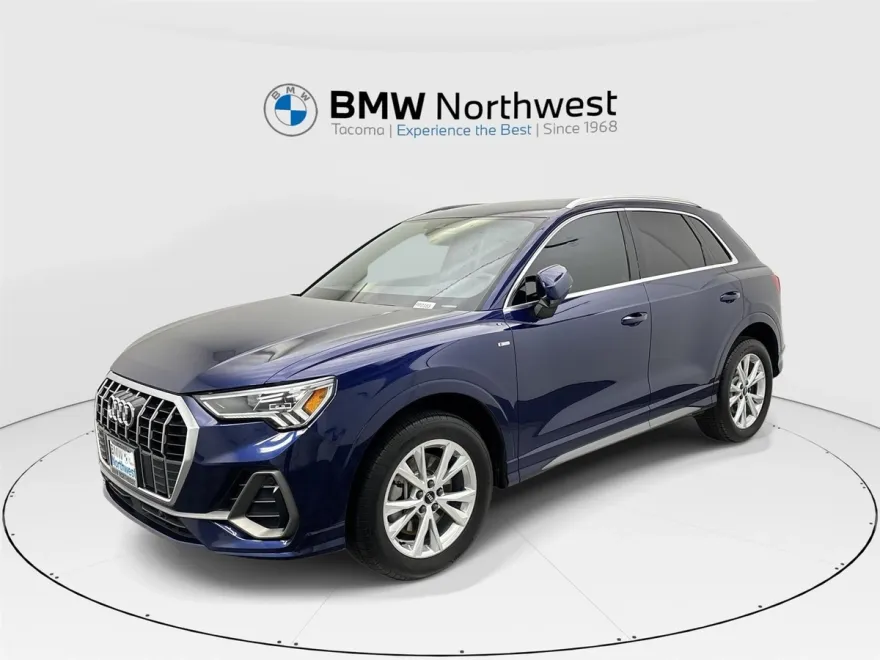 2022 Audi Q3 S line Premium Plus photo 1