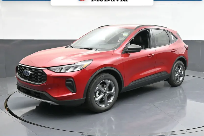 2026 Ford Escape ST-Line photo 1