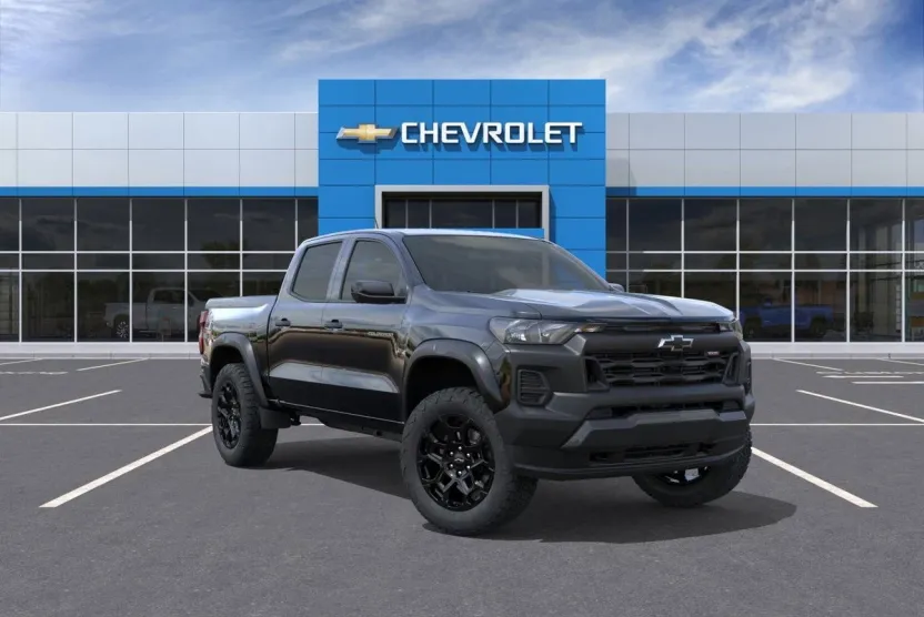 2026 Chevrolet Colorado Trail Boss photo 1