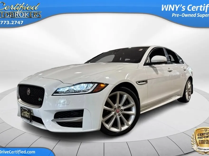 2016 Jaguar XF 35t R-Sport AWD photo 1