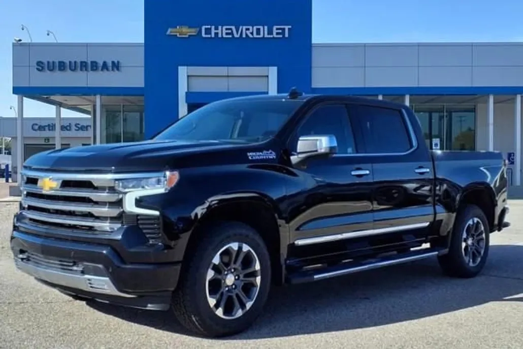 2025 Chevrolet Silverado 1500 High Country photo 1