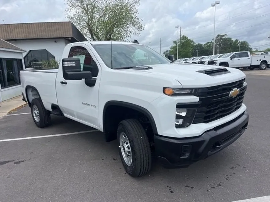 2024 Chevrolet Silverado 2500HD photo 9