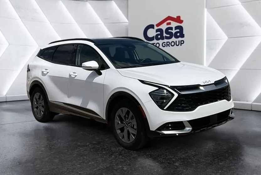 2025 Kia Sportage SX photo 1