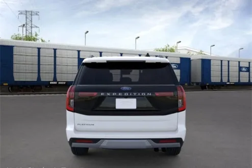 2025 Ford Expedition Platinum photo 3