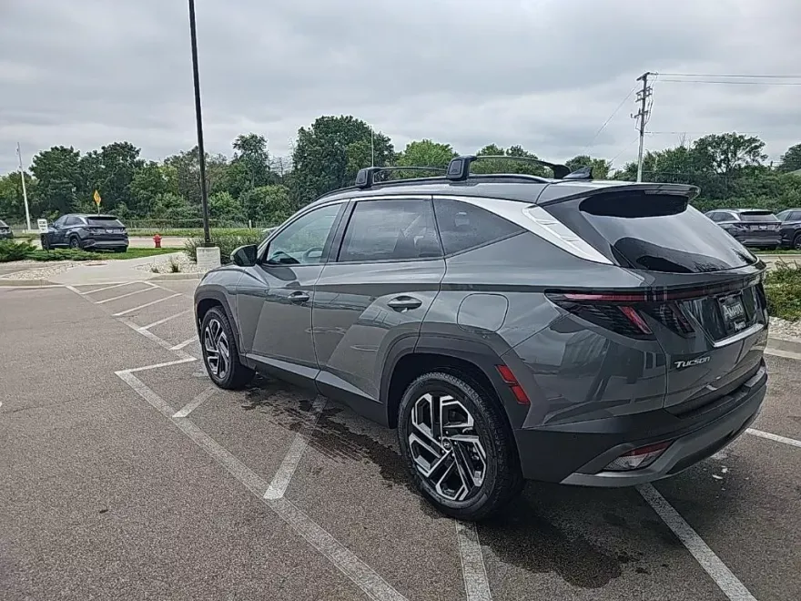 2025 Hyundai Tucson Limited photo 1