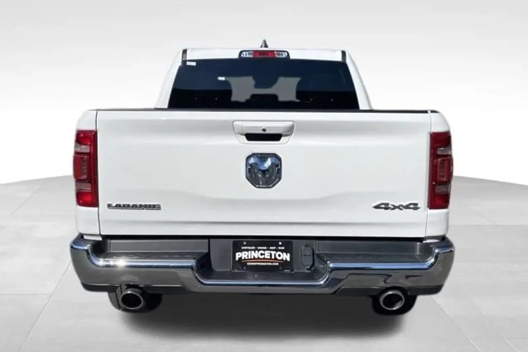2024 Ram 1500 Laramie photo 1