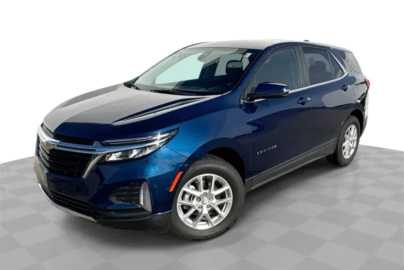 2022 Chevrolet Equinox LT photo 1