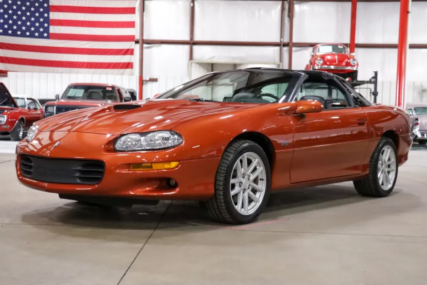 2002 Chevrolet Camaro Sport Coupe photo 1