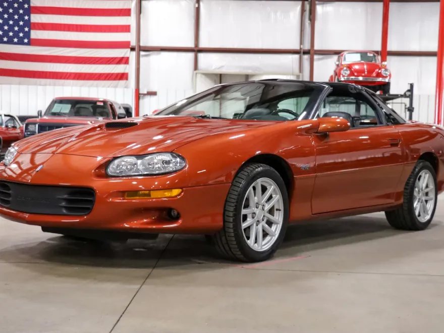 2002 Chevrolet Camaro Sport Coupe photo 1