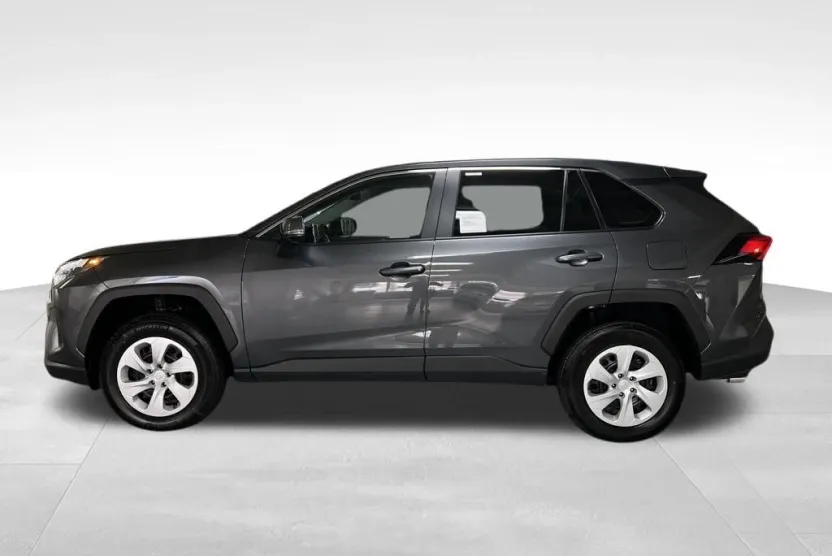 2025 Toyota RAV4 LE photo 1