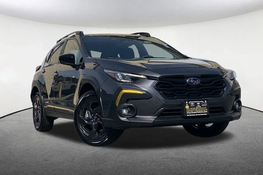 2025 Subaru Crosstrek Sport photo 1
