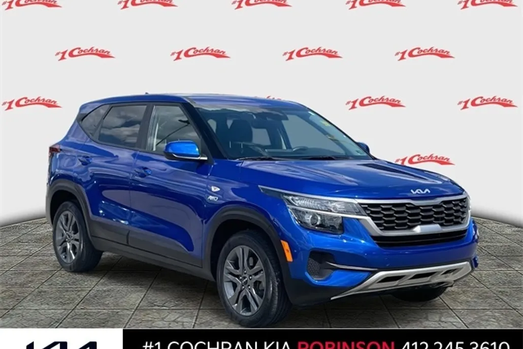 2023 Kia Seltos LX photo 1
