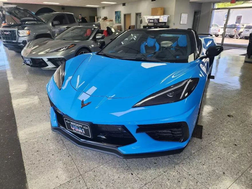 2021 Chevrolet Corvette Stingray 3LT photo 1