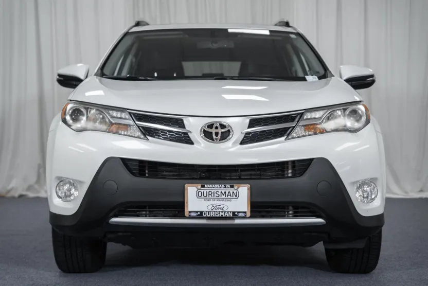 2014 Toyota RAV4 Limited photo 1