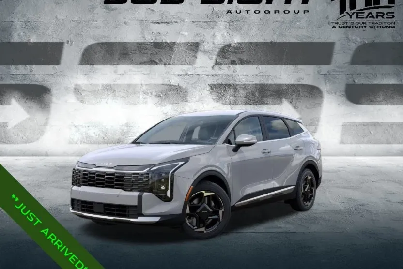 2026 Kia Sportage EX photo 1