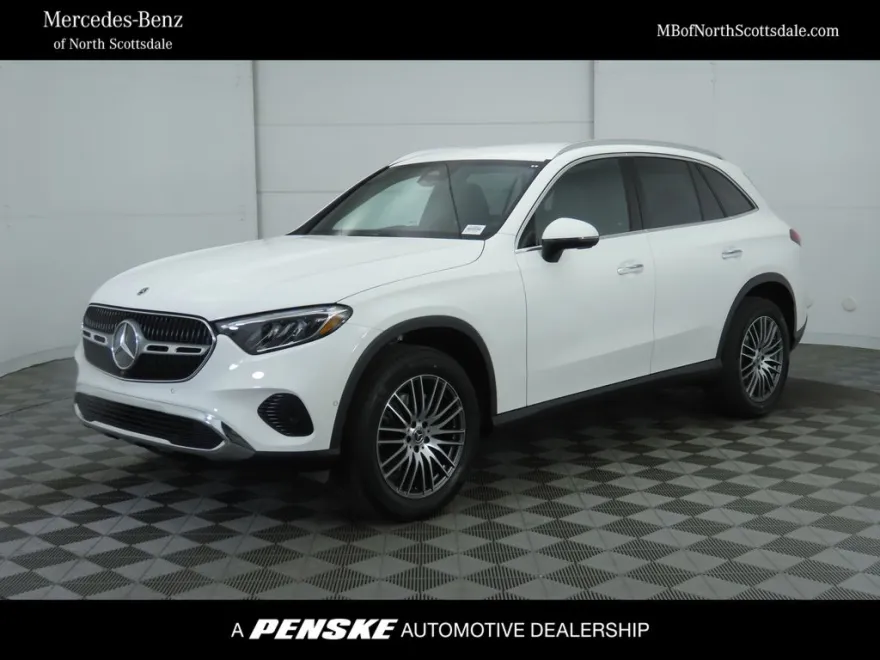 2025 Mercedes Benz GLC 300 photo 1