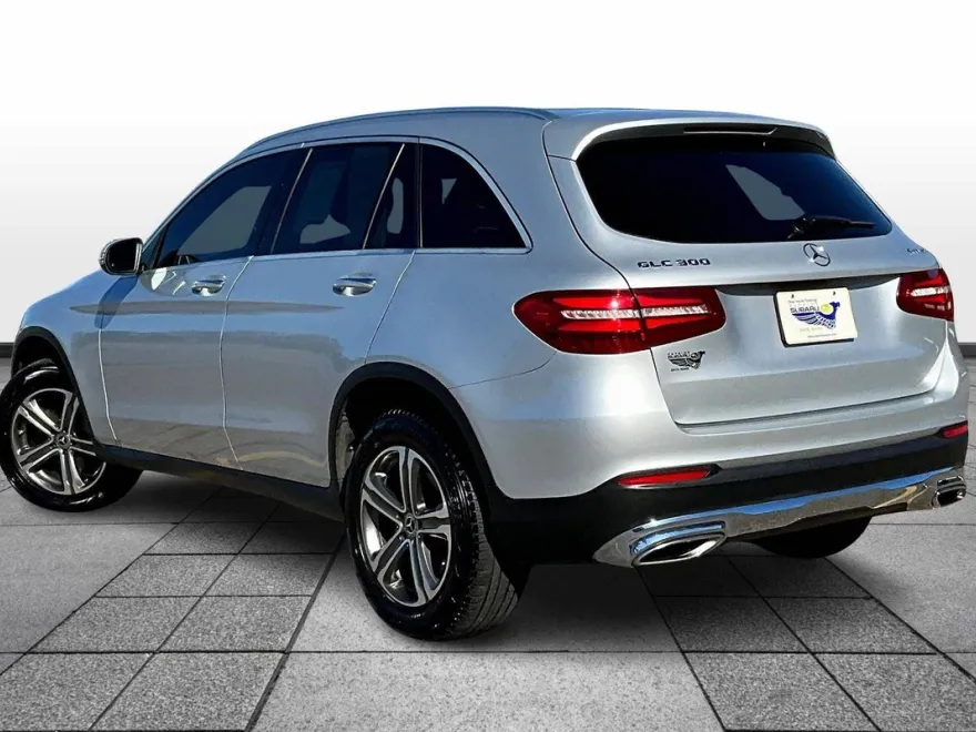 2018 Mercedes Benz GLC 300 photo 1