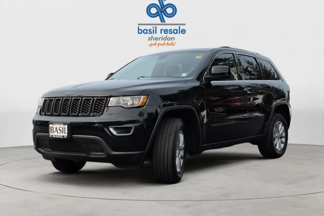 2021 Jeep Grand Cherokee Laredo E photo 1