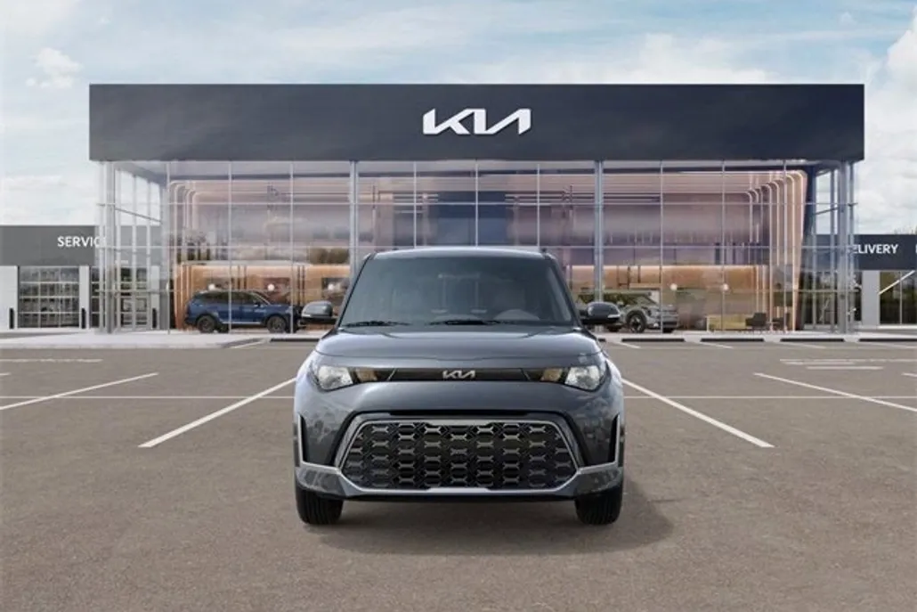 2025 Kia Soul GT-Line photo 1