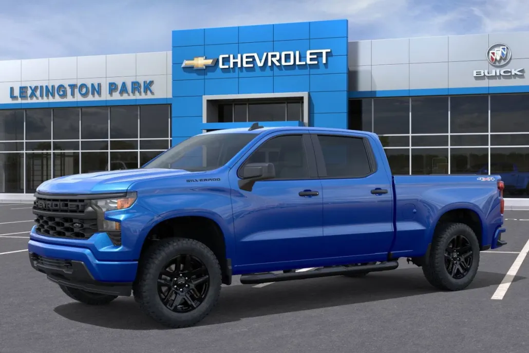 2026 Chevrolet Silverado 1500 Custom photo 1