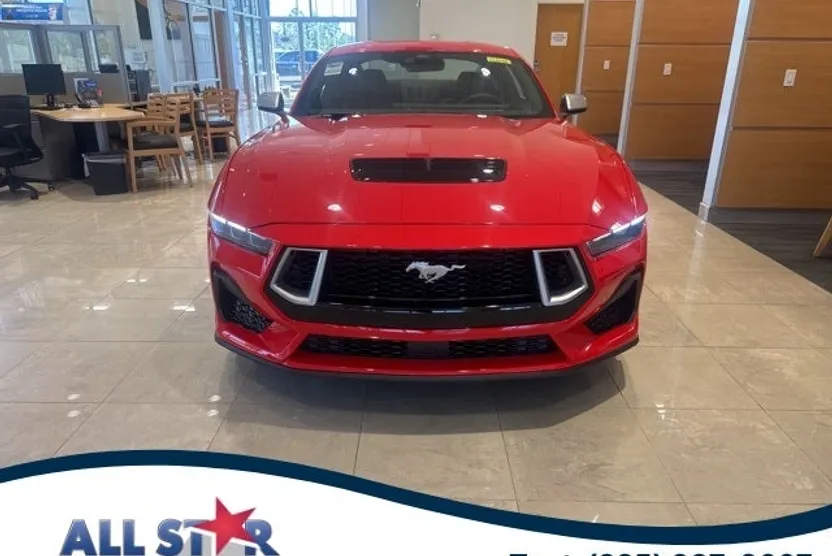 2025 Ford Mustang GT Premium photo 1