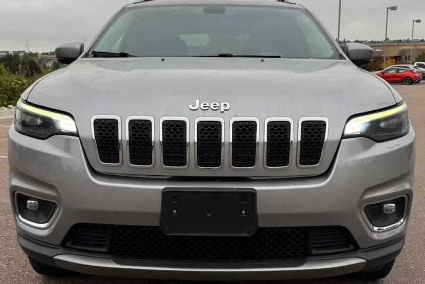 2020 Jeep Cherokee Limited photo 1