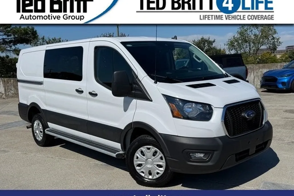 2024 Ford Transit photo 1