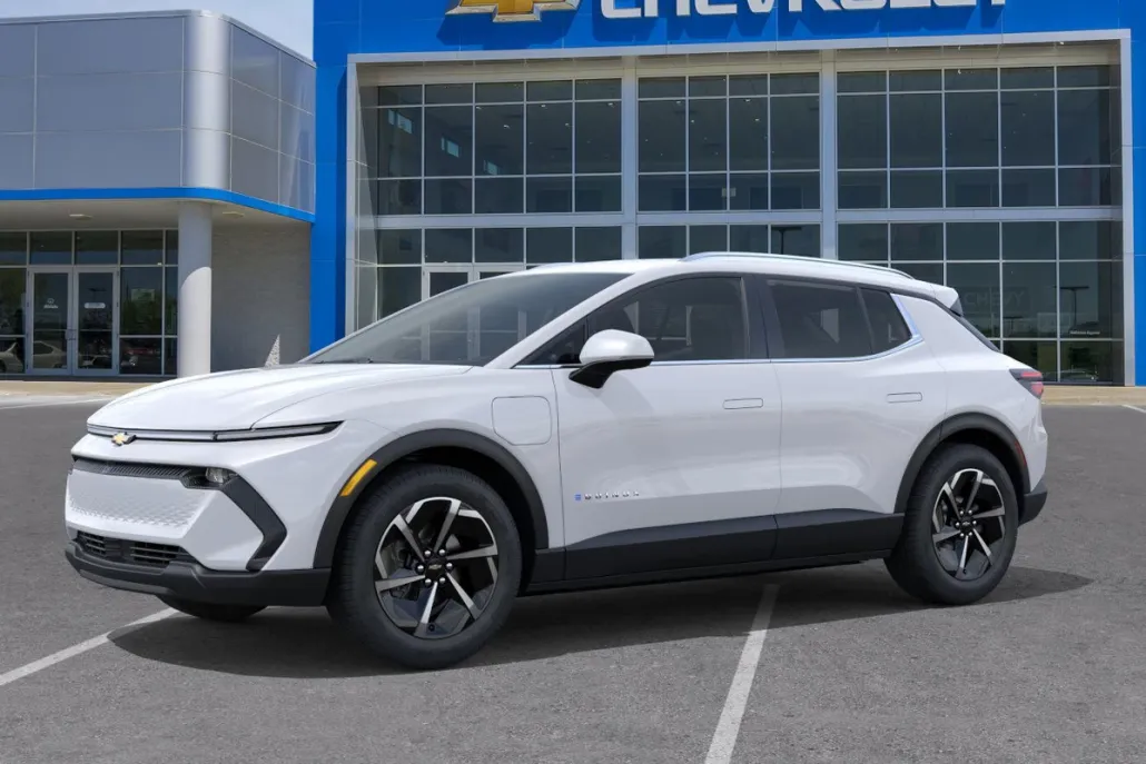2026 Chevrolet Equinox LT photo 1