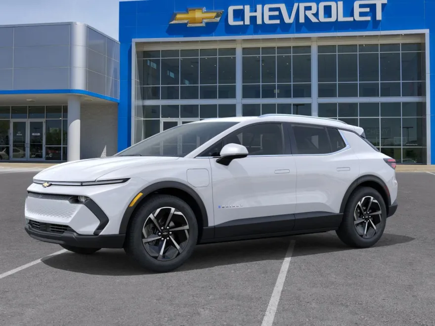 2026 Chevrolet Equinox LT photo 1