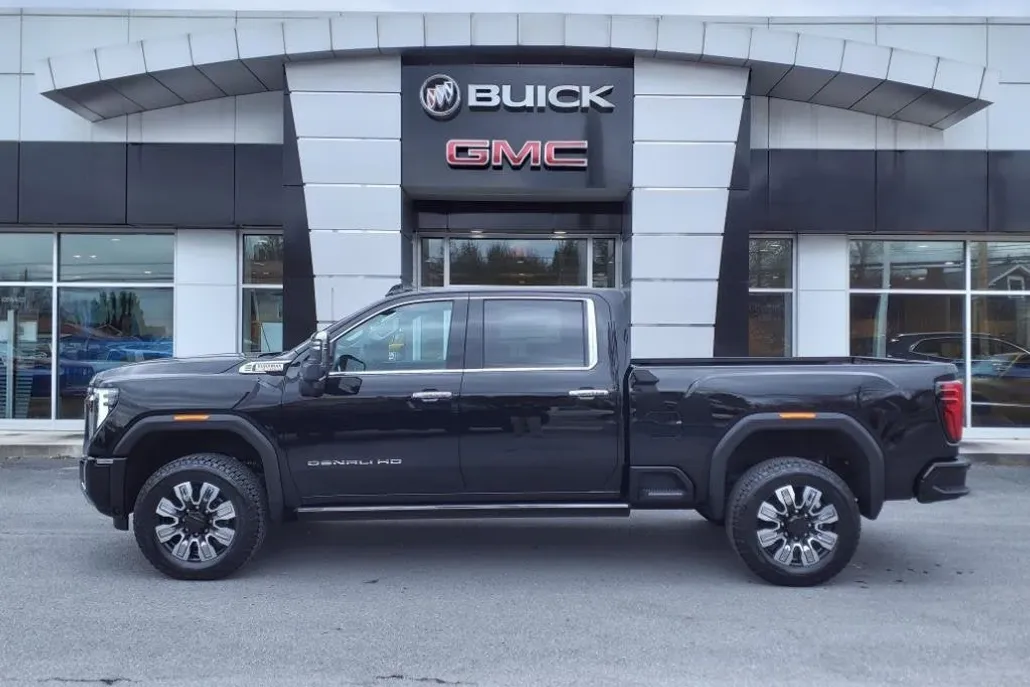 2024 Gmc Sierra 2500 HD Denali photo 1