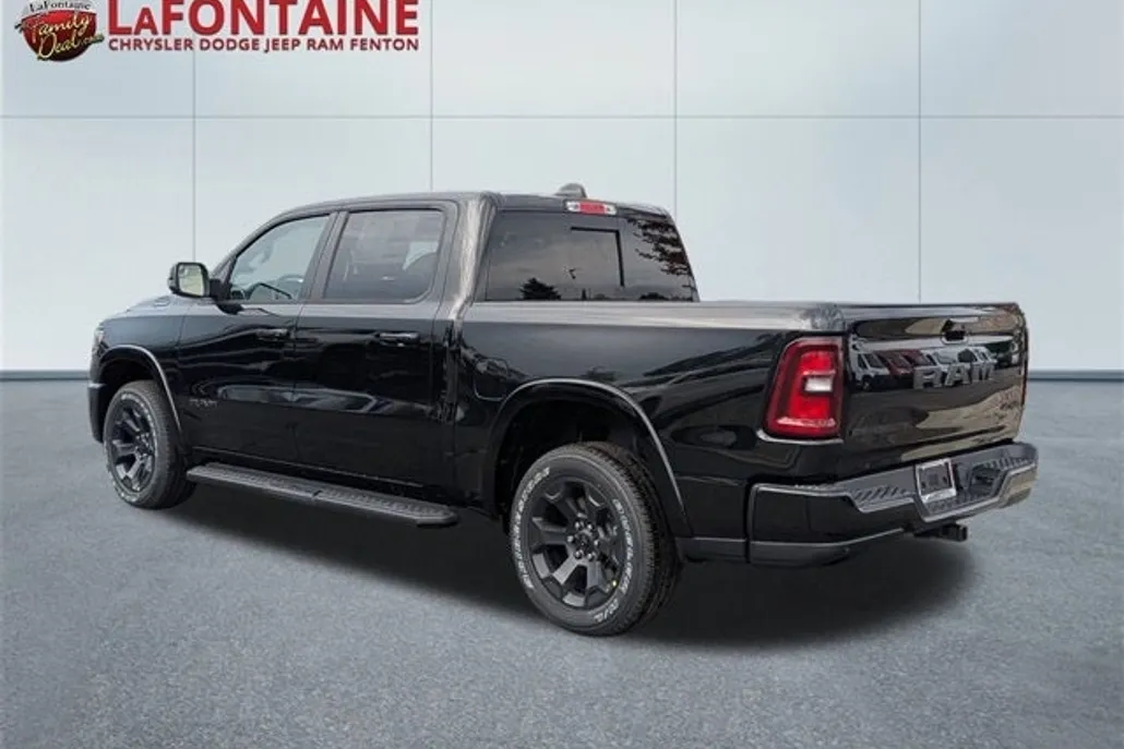 2025 Ram 1500 Big Horn photo 1