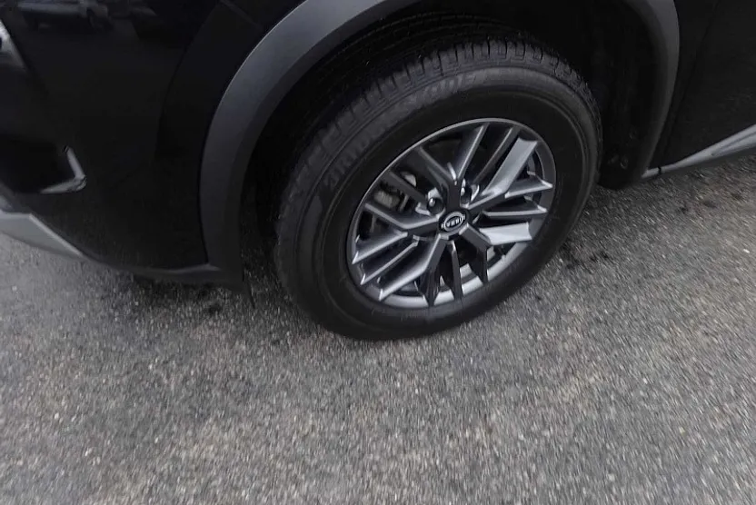 2023 Nissan Rogue S photo 1