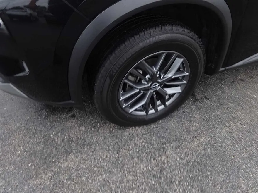 2023 Nissan Rogue S photo 1