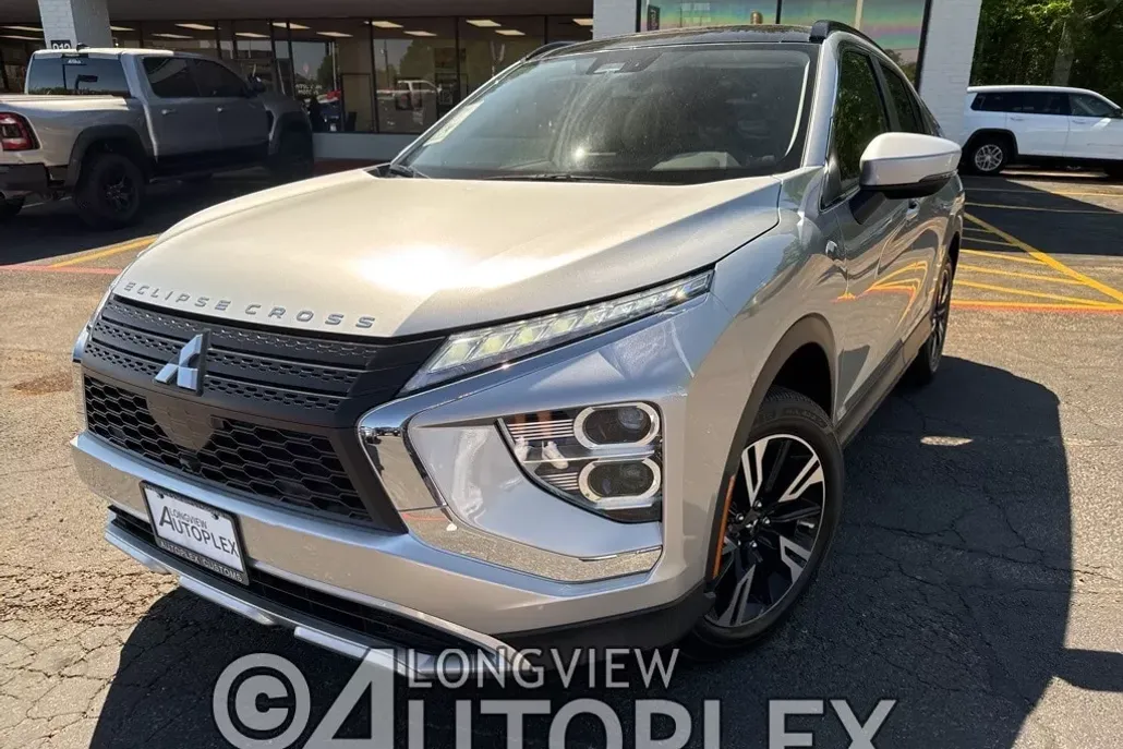 2025 Mitsubishi Eclipse Cross SE photo 1