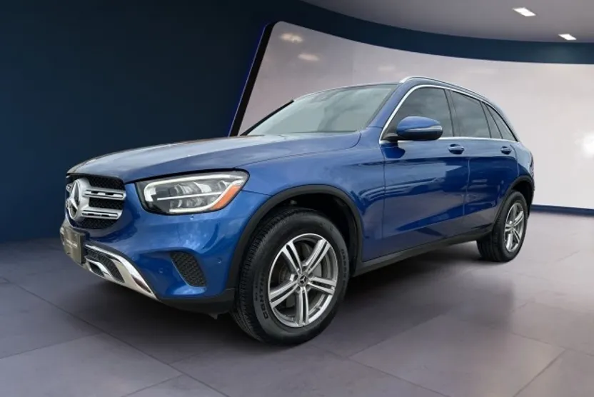 2022 Mercedes Benz GLC 300 photo 1